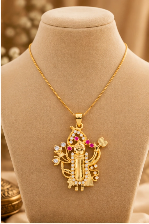 Royal Pendant 001 view 4